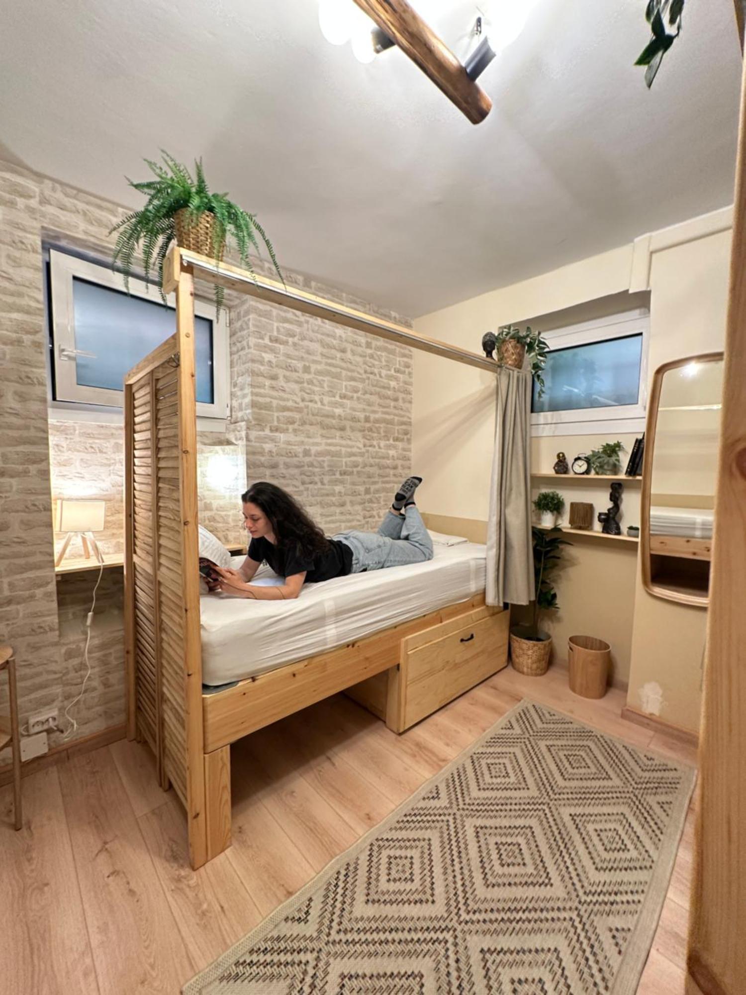 Baloo Hostel Athens Exterior photo